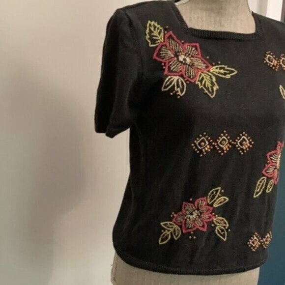 ALFRED Dunner Brown Embroider Floral Knit Short Sleeve Sweater - Picture 5 of 10